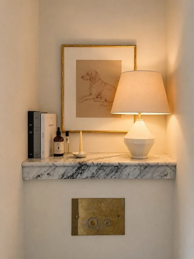 Tring — Stone cloakroom